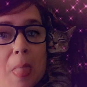 Meet your Posher, Stacy